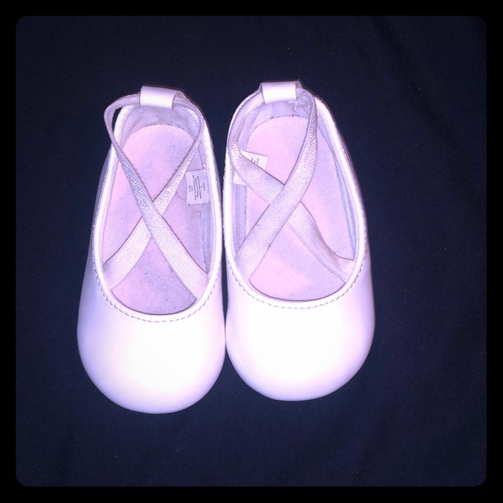 Babygirl dress shoe